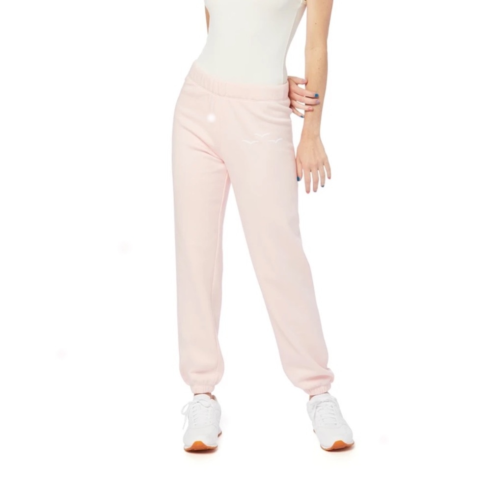 Niki Exclusive Ultra-Soft Sweatpant in Lavender Sponge in Baby Pink